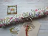 Фото JustCraft Рол для зберігання вишитих робіт з валиком, 32*50 см.(польові квіти на білому)