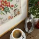 Фото Les Brodeuses Parisiennes Схема Etude au "Cafe" +тканина, пришивний шарм AECALL/CRE