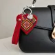 Фото Набір для вишивання хрестиком WonderlandCrafts шарм на сумку  на штучній шкірі FLHL-144