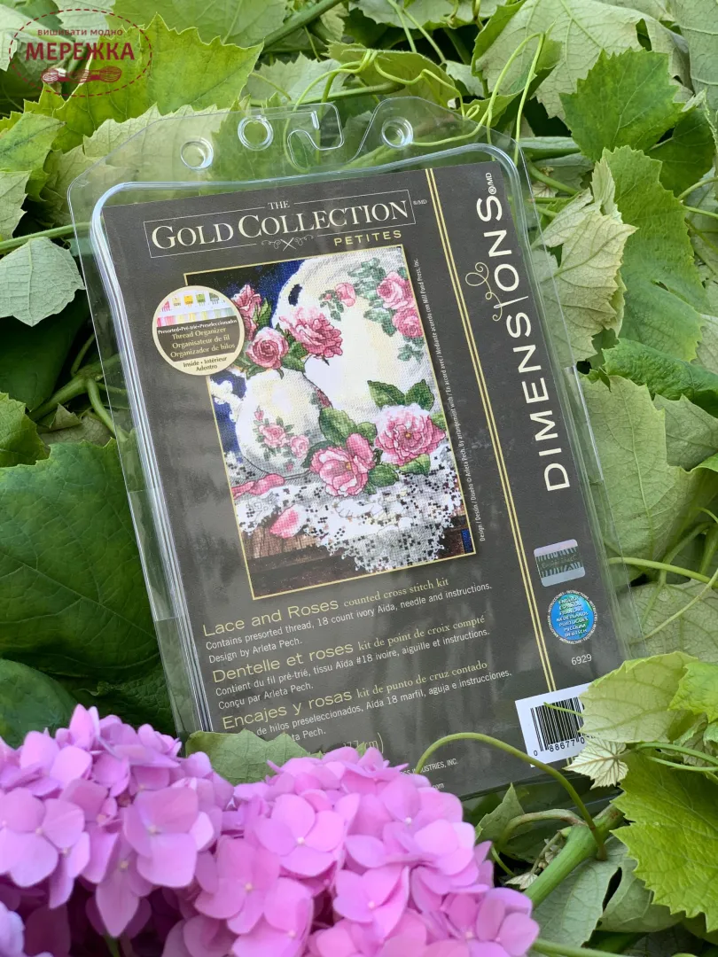 Набір для вишивання хрестиком Dimensions Lace and Roses (Троянди і