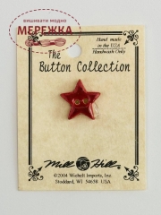 Фото Mill Hill Button Mocha Red Very Small Star 86355