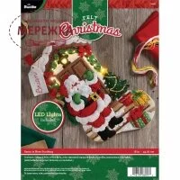 Фото Bucilla Фетровий набір Santa is Here Stocking 86893