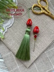 Фото Hobby Bee Набір китичка та голка-пін, Червоні бутони