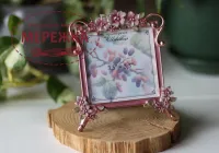 Фото Шовковиця Рамка для оформлення Frame FLORAL Pink Рожевий, 12х13,5см (віконце 8,5х8,5см) FFP