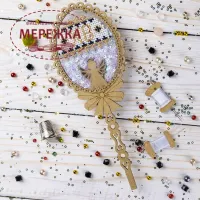 Фото Набір для вишивання бісером WonderlandCrafts на пластиковій основі FLPL-080