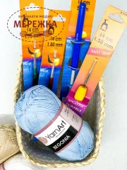 Фото гачок з ручкою