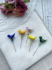 Фото Hobby Bee Голка-пін Пташка весняна