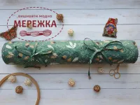 Фото JustCraft Рол для зберігання вишитих робіт з валиком, 50*70 см.(жолудь на зеленому)