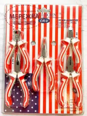 Фото набір інструментів для бісероплетіння