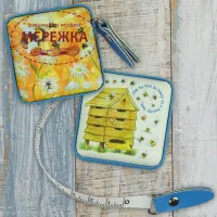 Фото Emma Ball Сантиметрова стрічка, 60 см Beehive Tape Measure TAPE19