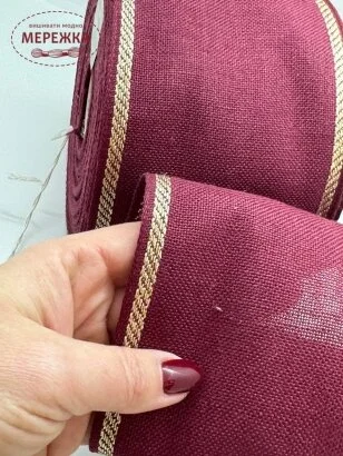 Стрічка Vaupel and Heilenbeck бордо, кант золото, 10 см. 963/100