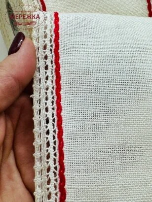 Стрічка Vaupel and Heilenbeck біла, кант червоний+мереживо, 10 см. 1020/100