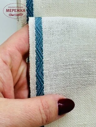 Стрічка Vaupel and Heilenbeck біла, кант темно блакитний, 10 см. 980/100