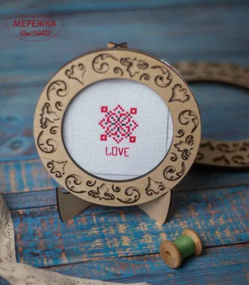 Фото П'яльця для вишивання WonderstitchUA магнітні, 20 см. (15 см.)+підставка SET2