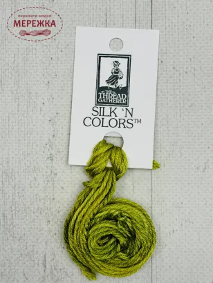 Фото The Thread Gatherer Chartreuse 100% шовк SNC 045