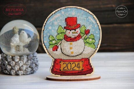 Фото Фрузелок Сніжна куля 2024 1034