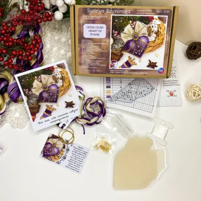 Фото Набір для вишивання хрестиком Сузір'я Єдинорога Серце сили (прозора з гнучкого пластика з підвісом) 1039 гн