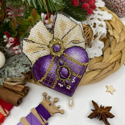 Фото Набір для вишивання хрестиком Сузір'я Єдинорога Серце сили (прозора з гнучкого пластика з підвісом) 1039 гн