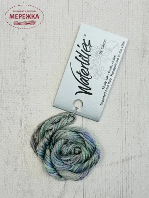Фото Caron Waterlilies 100% шовк ручного фарбування Fir CWL112