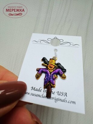 Фото Susan Clarke Originals Scarecrow Charm C-1326 - Пришивний елемент