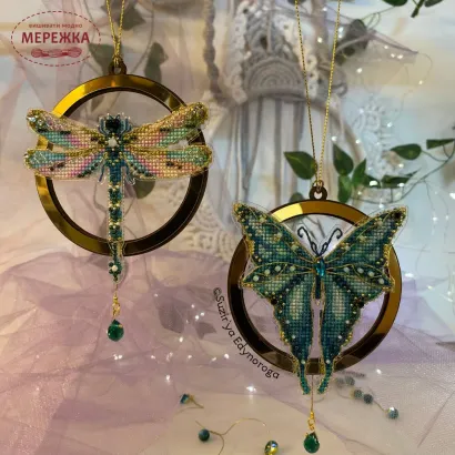 Фото Набір для вишивання хрестиком Сузір'я Єдинорога Крила мрій 1112