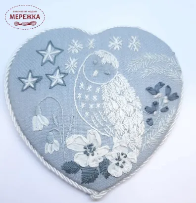 Фото Вишивка гладдю Au Ver a Soie Hiver KITLABASTIDANE/HIVER