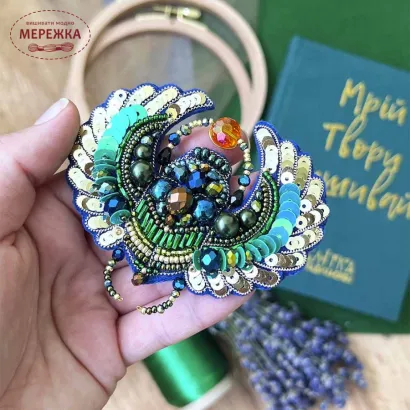 Фото Набір для вишивання бісером Craftway Брошка Зелений жук B-045
