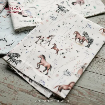 Фото Декоративна тканина Acufactum Wiesenwing und Pferdegluck 3523-982