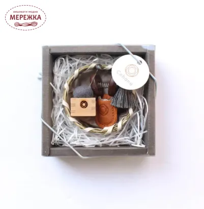 Cohana Подарунковий набір: міні-ножиці Seki та подушечка для шпильок Mini Masu Grey фото