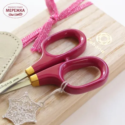 Фото Ножиці Cohana з лакованими темно-рожевими ручками KANTSUBAKI, 10,5 см. 45-342