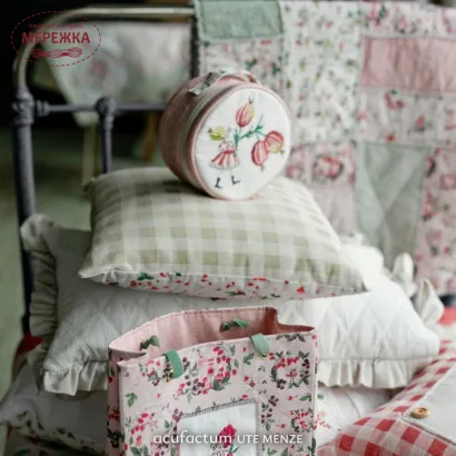 Фото Acufactum Книга Fruity Quilts and other Stitching Delights 4064