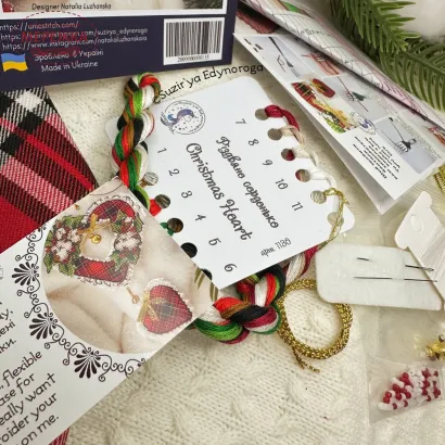 Фото Набір для вишивання хрестиком Сузір'я Єдинорога Різдвяне серденько 1130