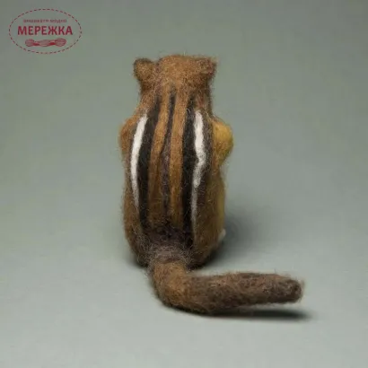 Фото Чарівна Мить Набір для валяння іграшок "Маленький бурундучок" В-146