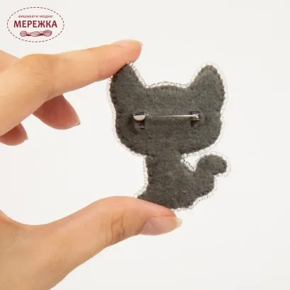 Фото Набір для вишивання бісером CrystalArt Брошка, Чорний кіт БП-330