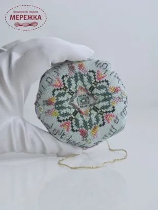 Фото Вікторія Попович Схема 12 days of Christmas Day4 Biscornu (День4 Співочі птахи)+пак бісеру та ниток (original) VP-057-4