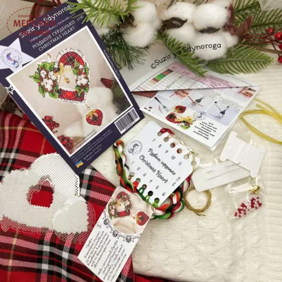 Фото Набір для вишивання хрестиком Сузір'я Єдинорога Різдвяне серденько 1130