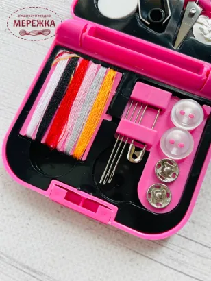 Фото дорожній набір компактний Польща