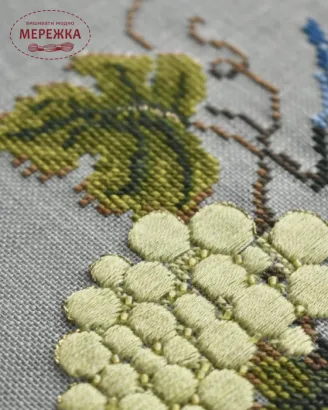 Фото Вікторія Попович Схема Vine sleuth (Виноградний нишпорка)+пак бісеру та ниток (original) VP-OH-001