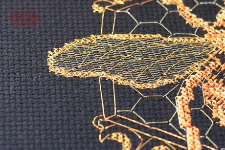 Набір для вишивання AbrisArt Золота бджола АН-063 фотографія