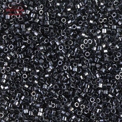 Фото Бісер MIYUKI Delica Beads Cut 11/0, 6,25 гр. DBC-1