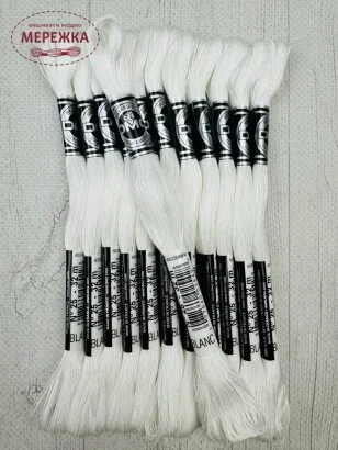 Фото DMC Broder special #25, Blanc