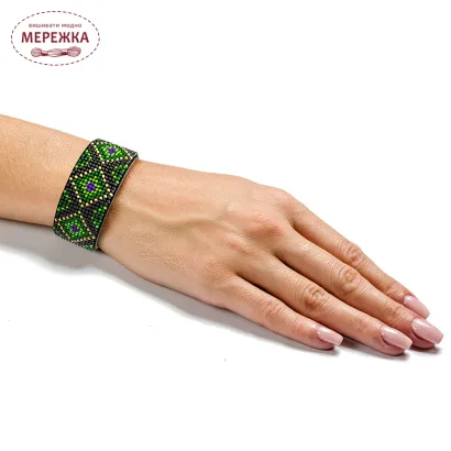 Фотографія Набір для вишивання бісером WonderlandCrafts браслета на штучній шкірі FLBB-019