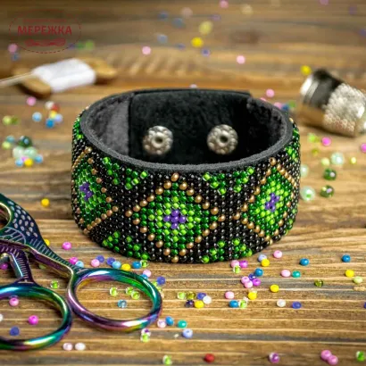 Фото Набір для вишивання бісером WonderlandCrafts браслета на штучній шкірі FLBB-019