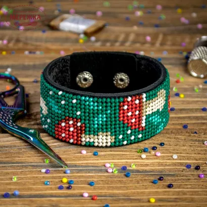 Фото Набір для вишивання бісером WonderlandCrafts браслета на штучній шкірі FLBB-042
