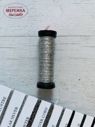 Фото Нитка Kreinik Very Fine #4, 11 метрів B4-001