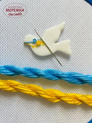 Фото магнітний тримач для голок Голуб миру