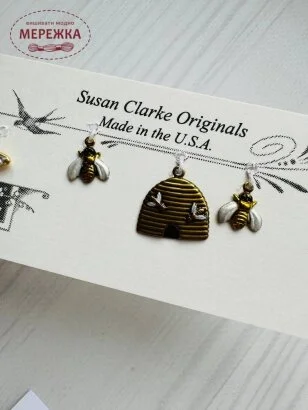 Фото Susan Clarke Originals Bees at the Hive SET-34