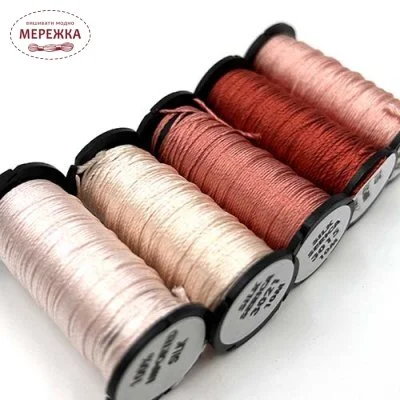 Фото Kreinik Silk Serica Satin Stitch Collection Coral