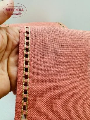 Фото Стрічка Vaupel and Heilenbeck коралова, кант золота прошва