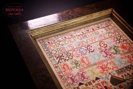 Фото Hands Across the Sea Samplers Схема The Alexanders of Lintrathen 1829